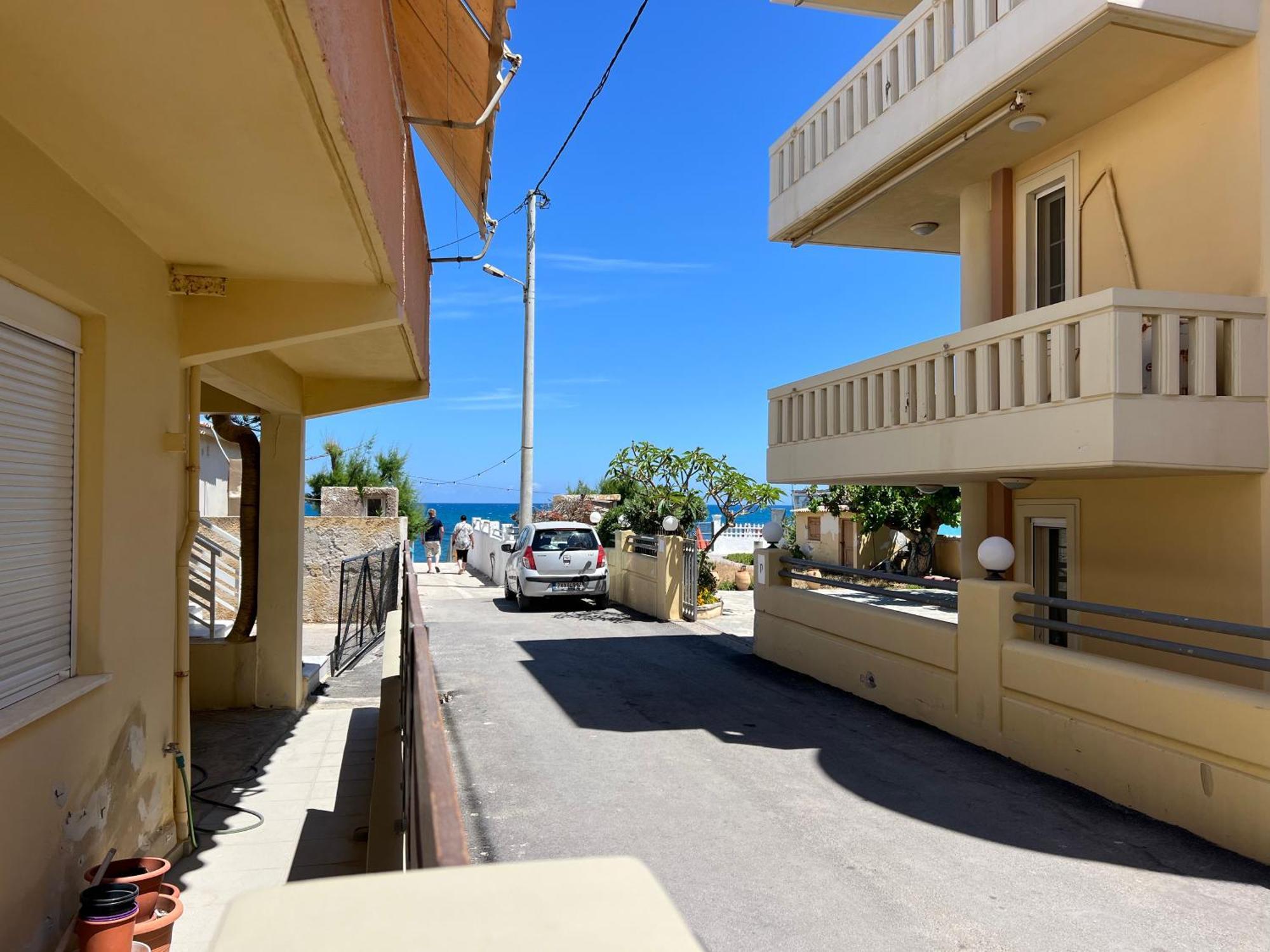 Artemis Rooms Two Steps By The Sea Platanés المظهر الخارجي الصورة