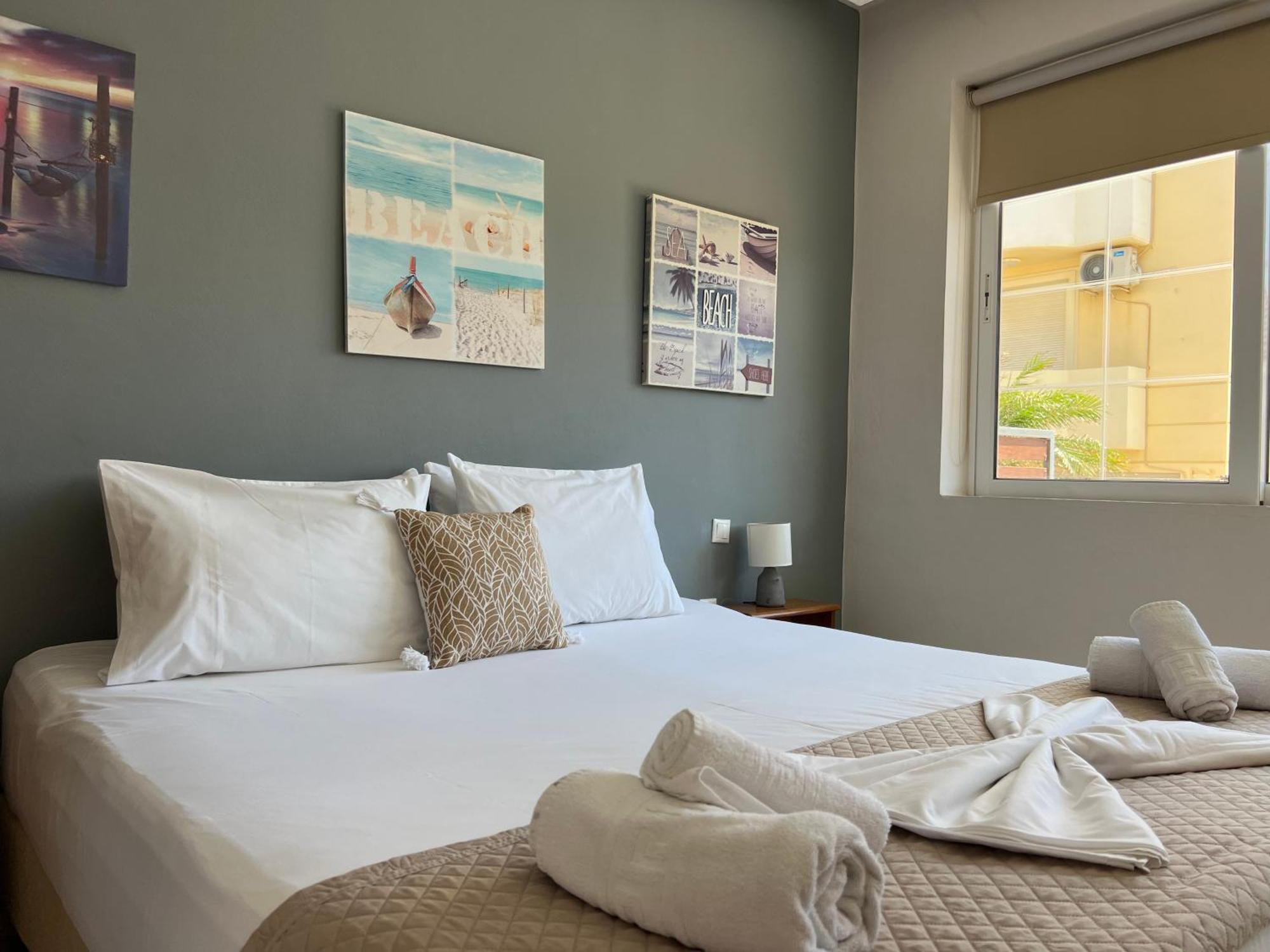 Artemis Rooms Two Steps By The Sea Platanés المظهر الخارجي الصورة