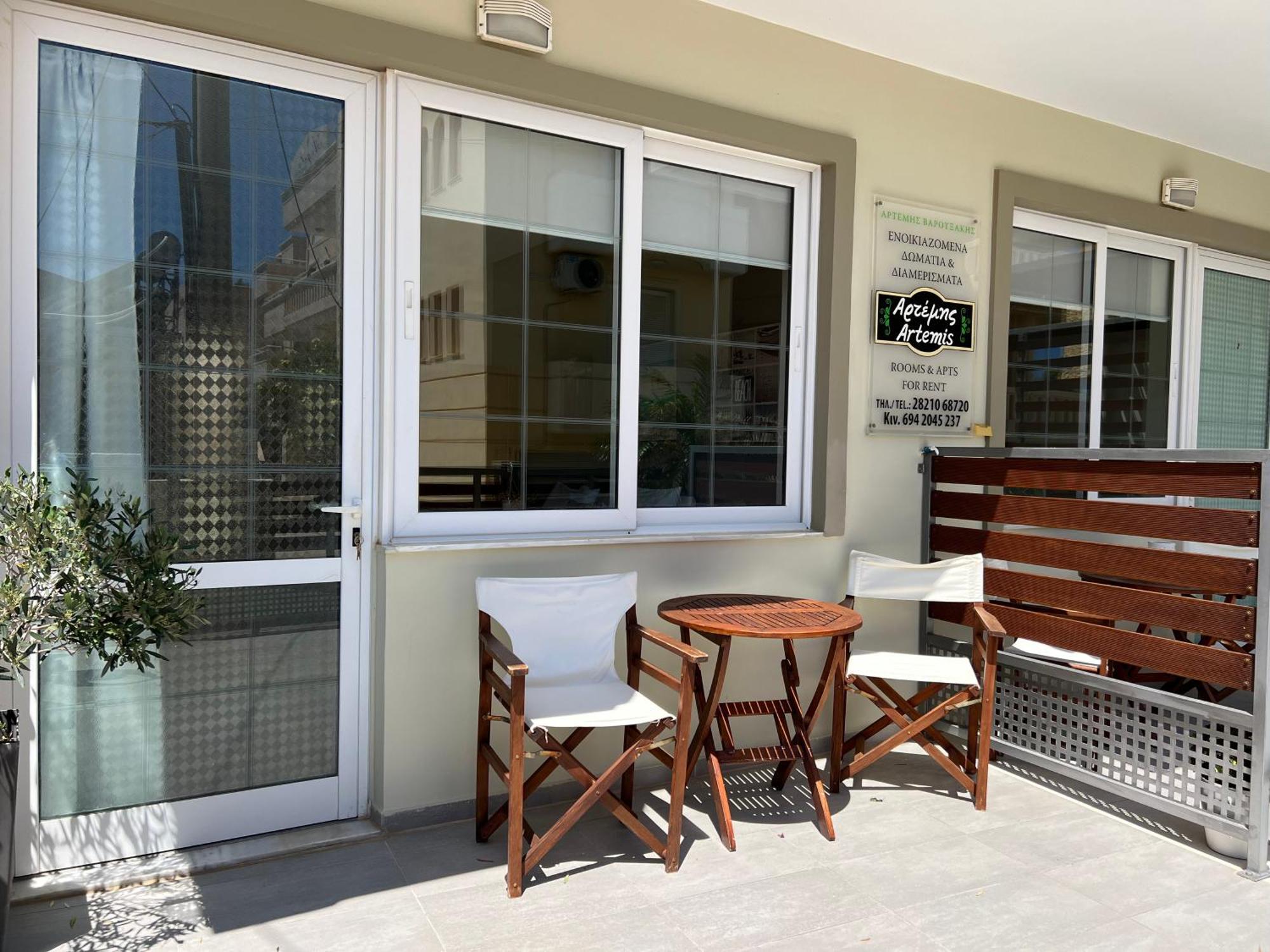 Artemis Rooms Two Steps By The Sea Platanés المظهر الخارجي الصورة