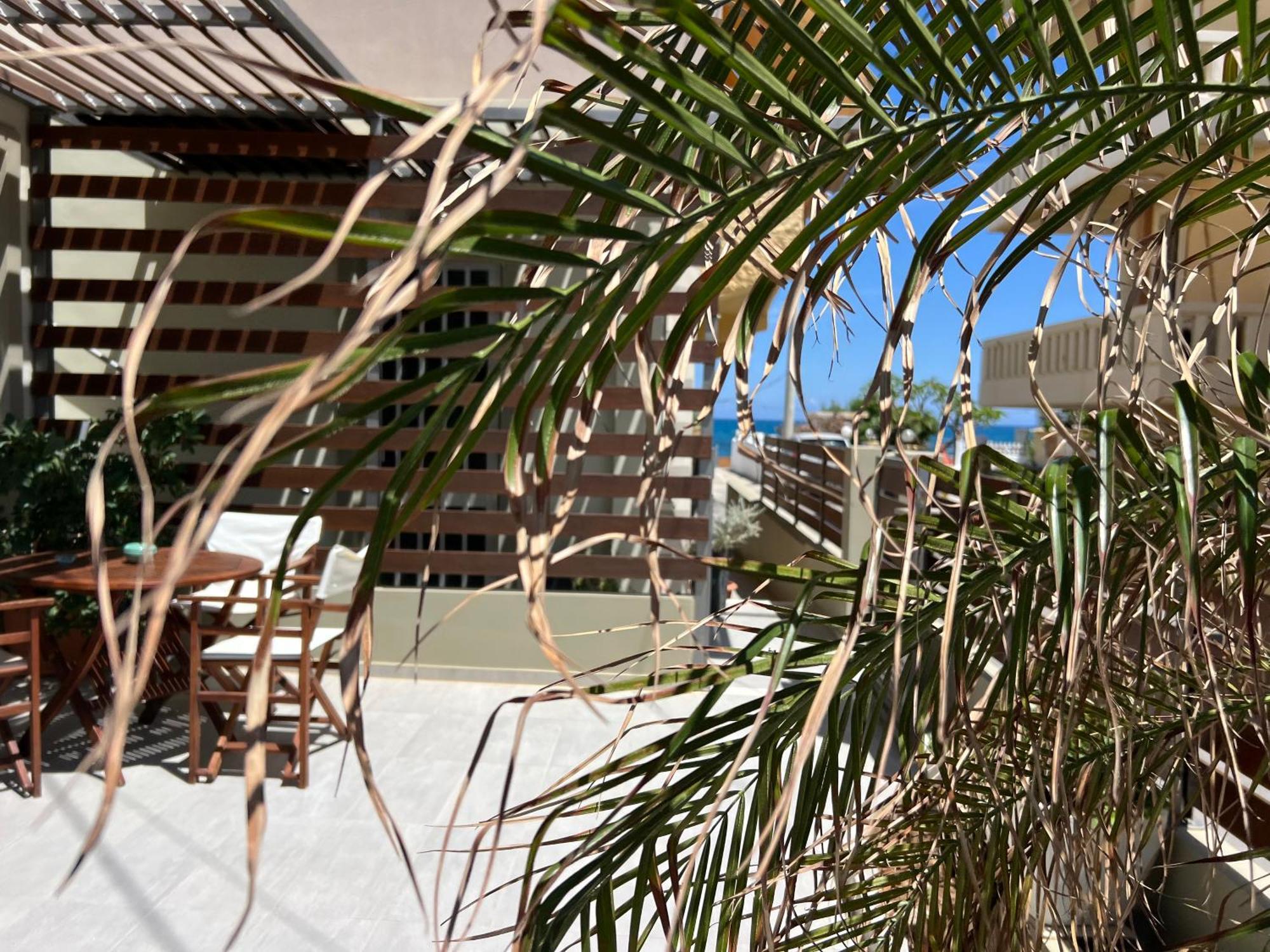 Artemis Rooms Two Steps By The Sea Platanés المظهر الخارجي الصورة